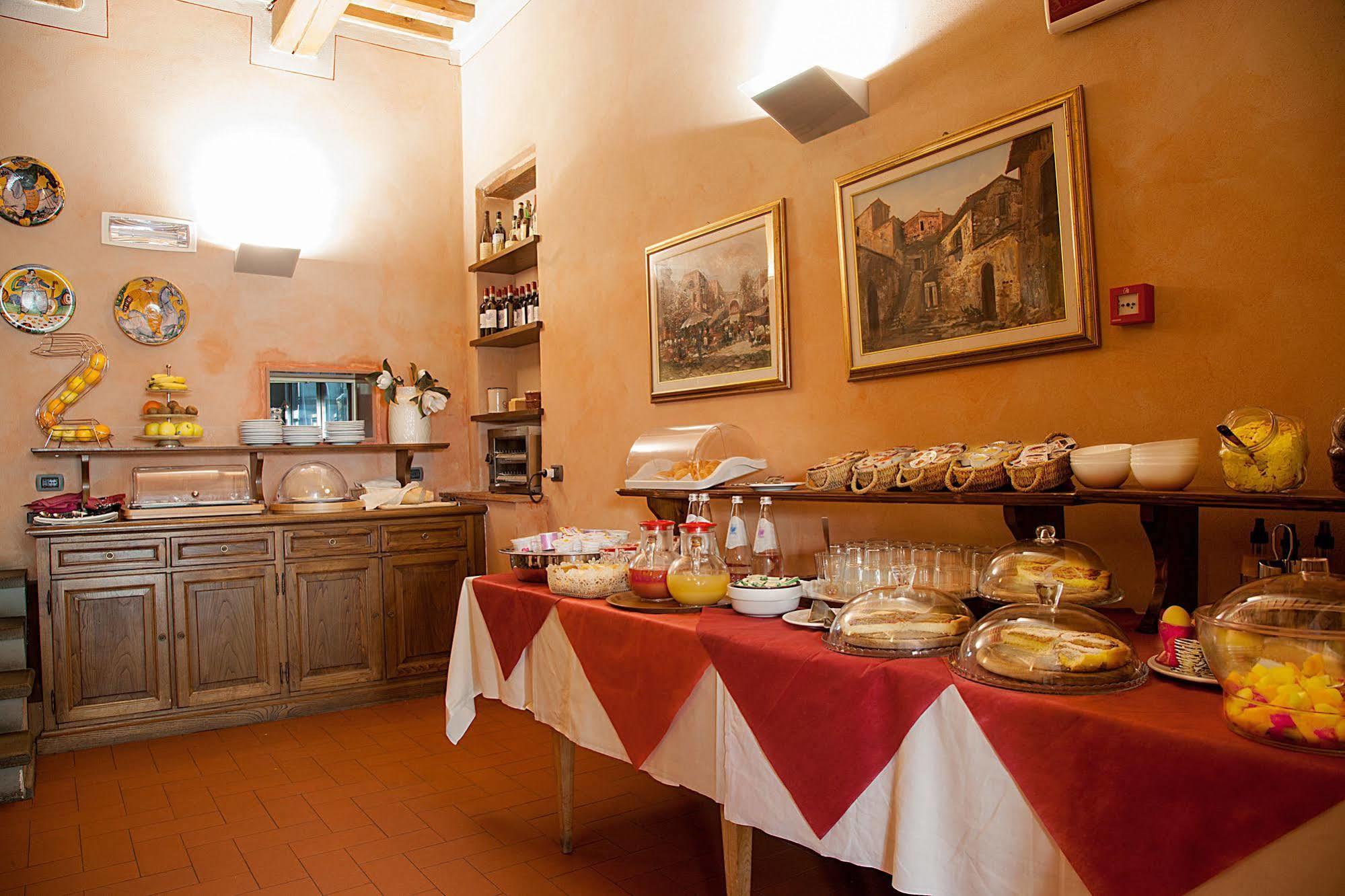 Borgo Sant'Ippolito Country Hotel Ginestra Fiorentina Εξωτερικό φωτογραφία