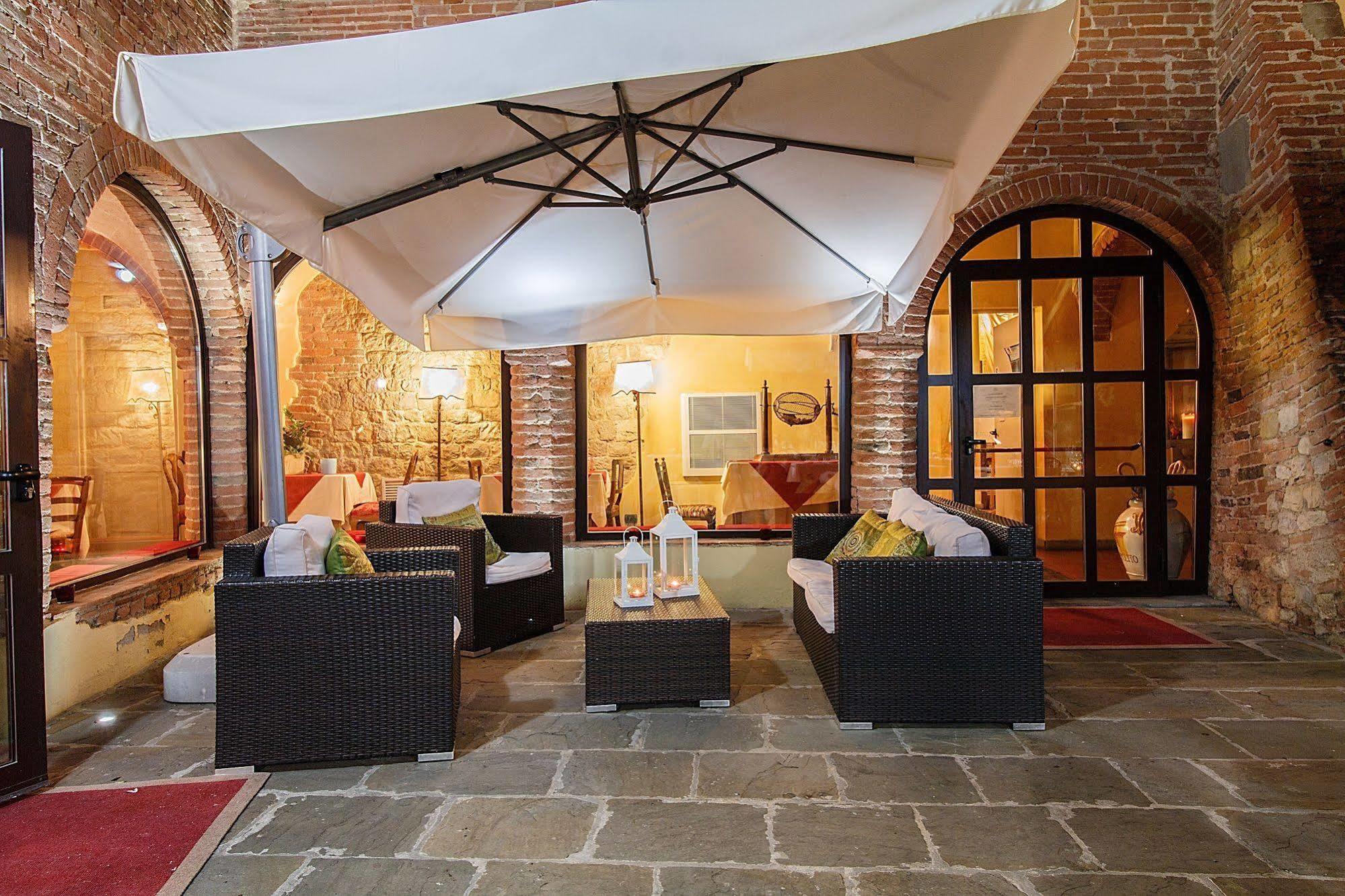 Borgo Sant'Ippolito Country Hotel Ginestra Fiorentina Εξωτερικό φωτογραφία